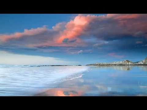 [minimal] Jus Deelax, Daniel Aguayo, Ferran Aguado, Luis Lee - ibiza invanders (original mix)