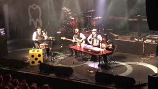 Eläkeläiset - Humppa Hei (intro) - LIVE - 03/2017 The Circus, Helsinki Finland