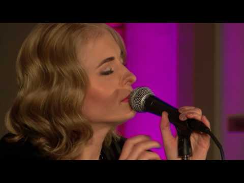 Ginta Krievkalna - Akāciju palags (Imants Kalniņš/Māris Čaklais)