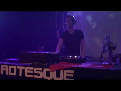 Madwave @ Synergy Grotesque, Alte Kaserne Zürich, 19.11.2016
