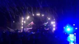 Carl cox playing Finder - ninetoes closing party space ibiz