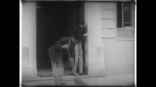 Little Moritz est trop petit (1911) Little Morris Is Too Short (Pathé)