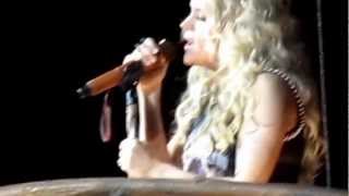 Carrie Underwood "Thank God For Hometowns": Los Angeles-October 16, 2012