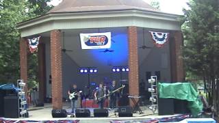 Sheldon Road -  Run Away With You (Big &amp; Rich)