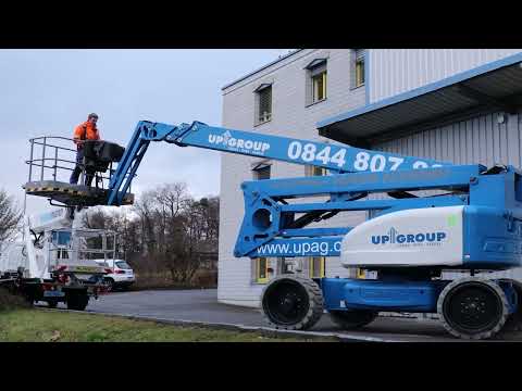 Gabriel, Lernender Baumaschinenmechaniker, bei der UP Group in Affoltern am Albis.