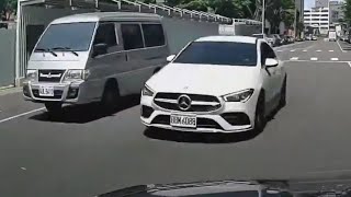 大白天藥癮發作了?（已檢舉）