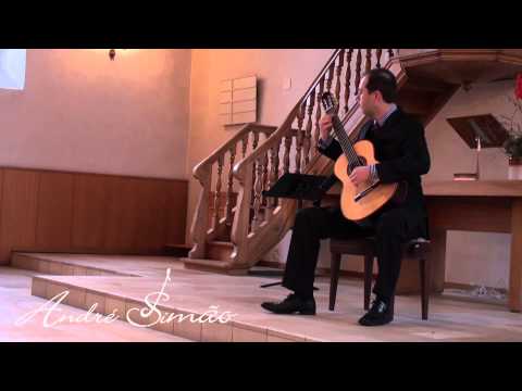 André Simão plays Courante Royale, from Silvius Leopold Weiss