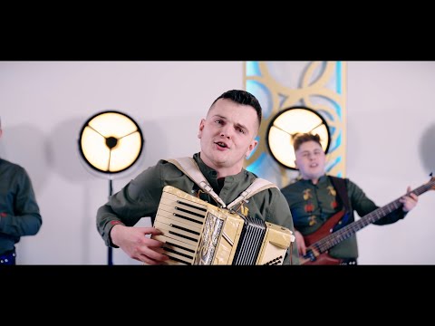 Zespół Max z Jankowej - Antek na Harmonii Gra ( Cover )