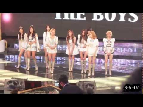 [Fancam] 111224 KBS연예대상 소녀시대(SNSD) 더보이즈(The Boys)