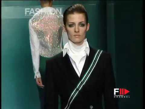 "Extè" Autumn Winter 2001 2002 Milano 2 of 3 pret a porter by FashionChannel