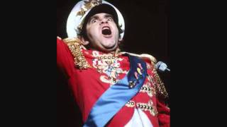 16 - Where Have All The Good Times Gone - Elton John Live At The Hammersmith Odeon 14-12-1982