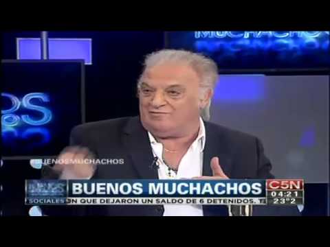 Buenos Muchachos Coco Basile, Anecdota de Teo Gutierrez cuando llevo un revolver al vestuario