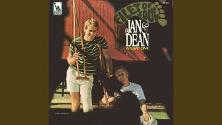 You've Got To Hide Your Love Away (Live)