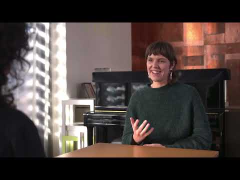 Einführung Online: Bunbury - Feeling Ernst Einführung Online: Bunbury - Feeling Ernst