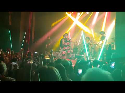 Marc Sway & Bligg  Us Mänsch - LIVE @ Kaufleuten Zürich 02.05.19