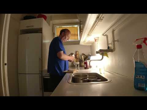 MongoTV_9719 - Min Frokost - RUGBRØD Med LEVERPOSTEJ og RØDBEDER