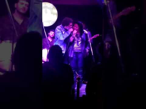 Ricardo Tapia,Deborah Dixon y conejo Jolivet