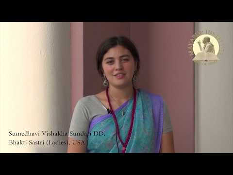 Sumedhavi Vishakha Sundari DD sharing her Bhakti Sastri experience