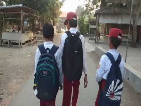 JANGAN BOLOS SEKOLAH !