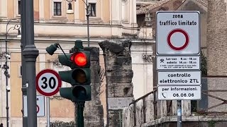 Roma, la tassa Ztl per le auto elettriche fa discutere: le associazioni promettono battaglia