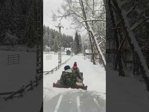 Aventura la sanius pe Valea Mariilor #descoperaromania #pensiuneasomesana #muntiisuhard