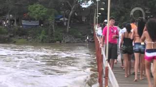 preview picture of video 'O espetáculo das águas na Cachoeira do Urubu em Esperantina no Piauí'