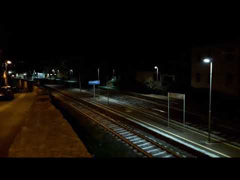 Cisterne e carri in transito verso la francia (E483 DB)