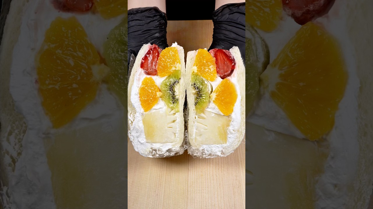 Fruit sandwich with plenty of fruit