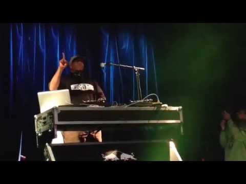 DJ Premier -  Nas is like sample
