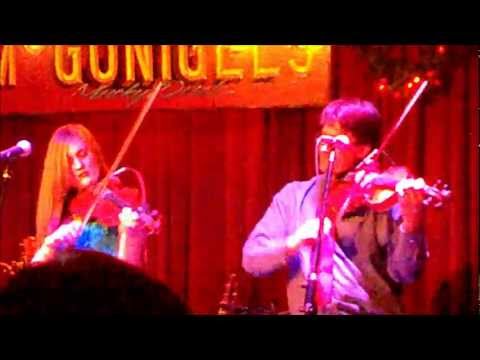 Lost & Nameless Orchestra - Red Apple Juice & Fiddle Tunes (1/3/2013)