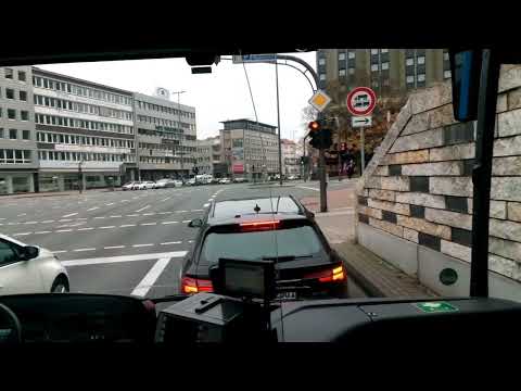 Buslinie CE64 der WSW Mobil GmbH zwischen Historische Stadthalle und Wuppertal Hbf