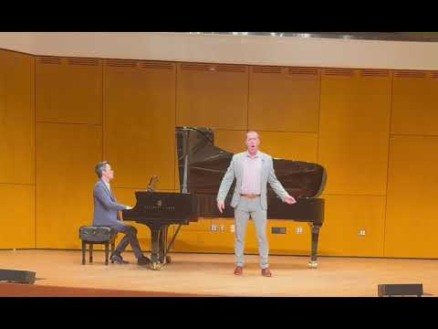 “Tutto è disposto… Aprite un po’ quegli occhi”