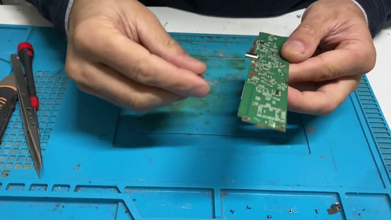 Amazon Fire Tablet Ladebuchse Reparatur