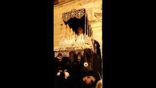 preview picture of video 'Levantá a Ntra.Sra. de los Dolores por la hermana mayor. Vva, del Arzobispo 2014'
