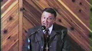 Dr. Walter Martin - Part 2 of 2 - Baptism of Boldness 1982