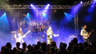 Torn - Almah (Araraquara Rock 2013)