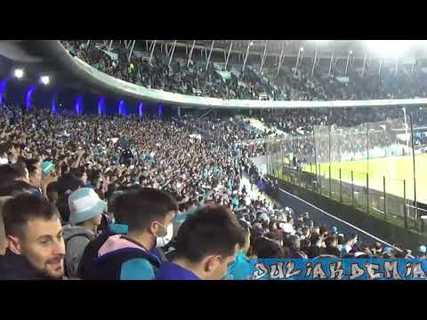 "DE VUELTA EN CASA // La hinchada, Racing Club vs Estudiantes" Barra: La Guardia Imperial • Club: Racing Club • País: Argentina