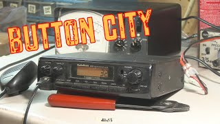 Download lagu Testing Out The Feature-tastic RadioShack TRC-496 \\ Shock Hazard Corner mp3