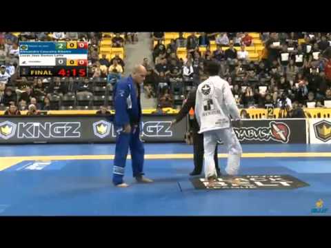 Alexandre Ribeiro vs Lucas Leite worlds 2015