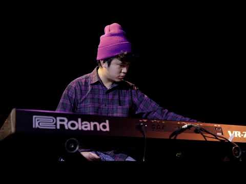 Roland VR-730 V Combo - Zorsy performs "Wake Wind"