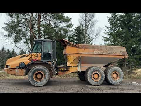 Case 330B, самосвалы