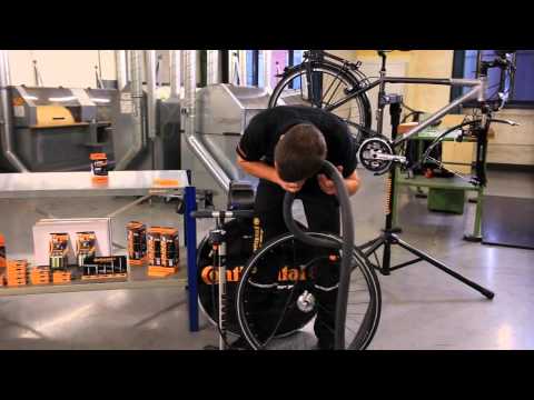 Continental - City Trekking Reifenpanne beheben