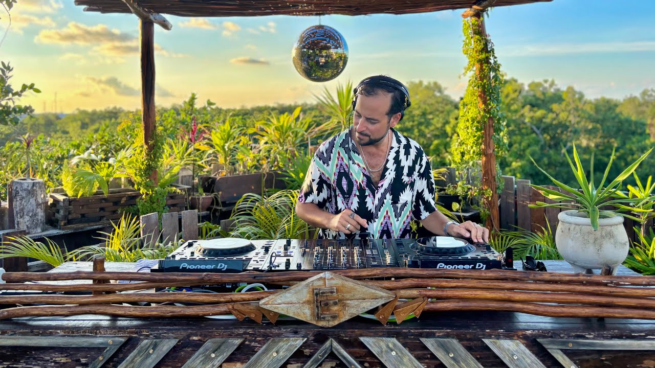 Tucci | Balearic Acid House Sunset Mix 2026 | By @EPHIMERATulum