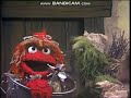 Classic Sesame Street Oscar Reads Grimey Brothers 1983