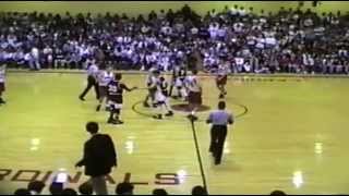preview picture of video 'AHS vs Hardin County 1995 #1'