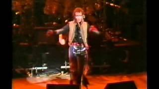 adam and the ants "stand and deliver" (live, japan, 1981)