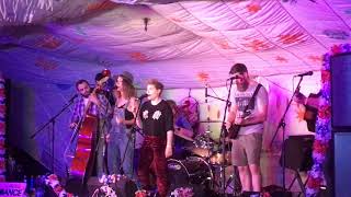 Five Fathoms Deep sing Midas at FolkEast 19 August 2018
