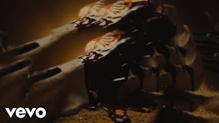 SCOSTUMATO Lyrics English Translation