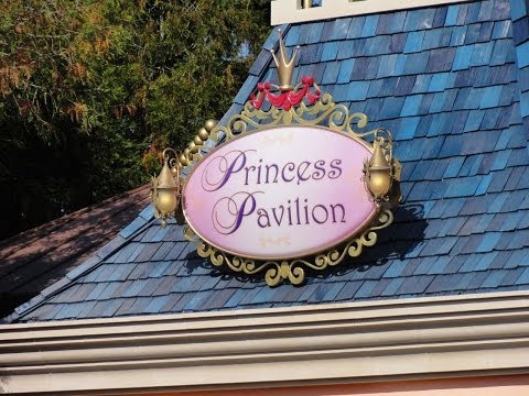 Video del Pabellón de Princesas en Disneyland® Paris, mostrando la magia del lugar