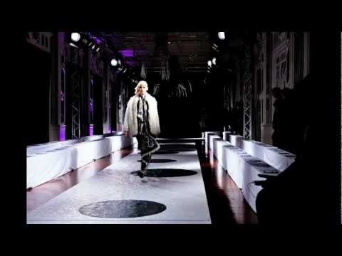 FATIMA LOPES Défilé @ PARIS FASHION WEEK - Stage & design by LABEL DECO